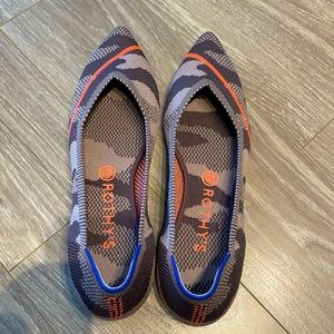 Rothy’s size 10 camo line points